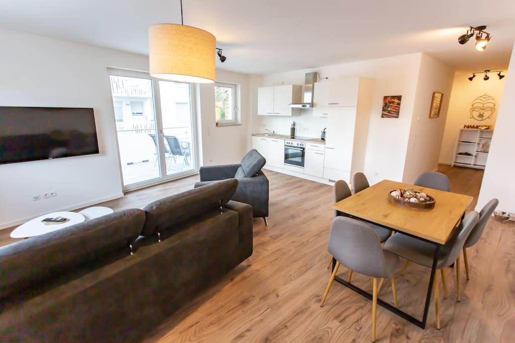 Grosse Cozy 4-Zi-Whg Mit Balkon Naehe Europa Park Und Rulantica Apartman Lahr/Schwarzwald Kültér fotó