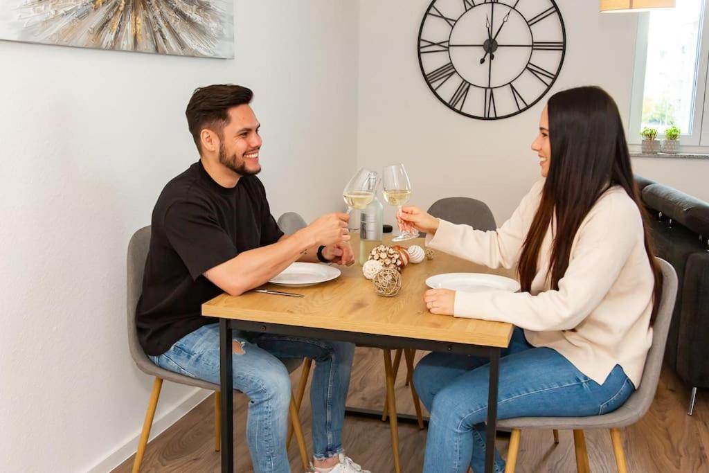Grosse Cozy 4-Zi-Whg Mit Balkon Naehe Europa Park Und Rulantica Apartman Lahr/Schwarzwald Kültér fotó